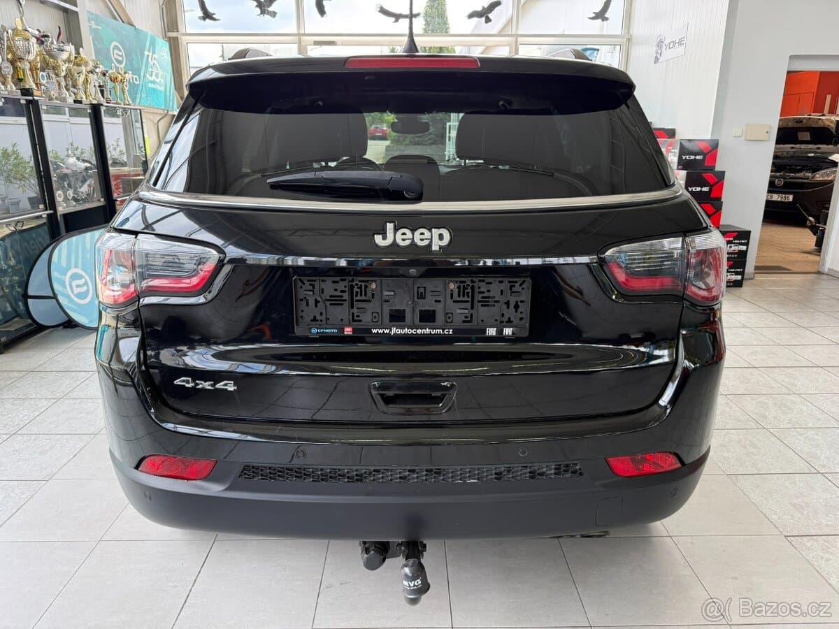 2018 Jeep COMPASS - 5