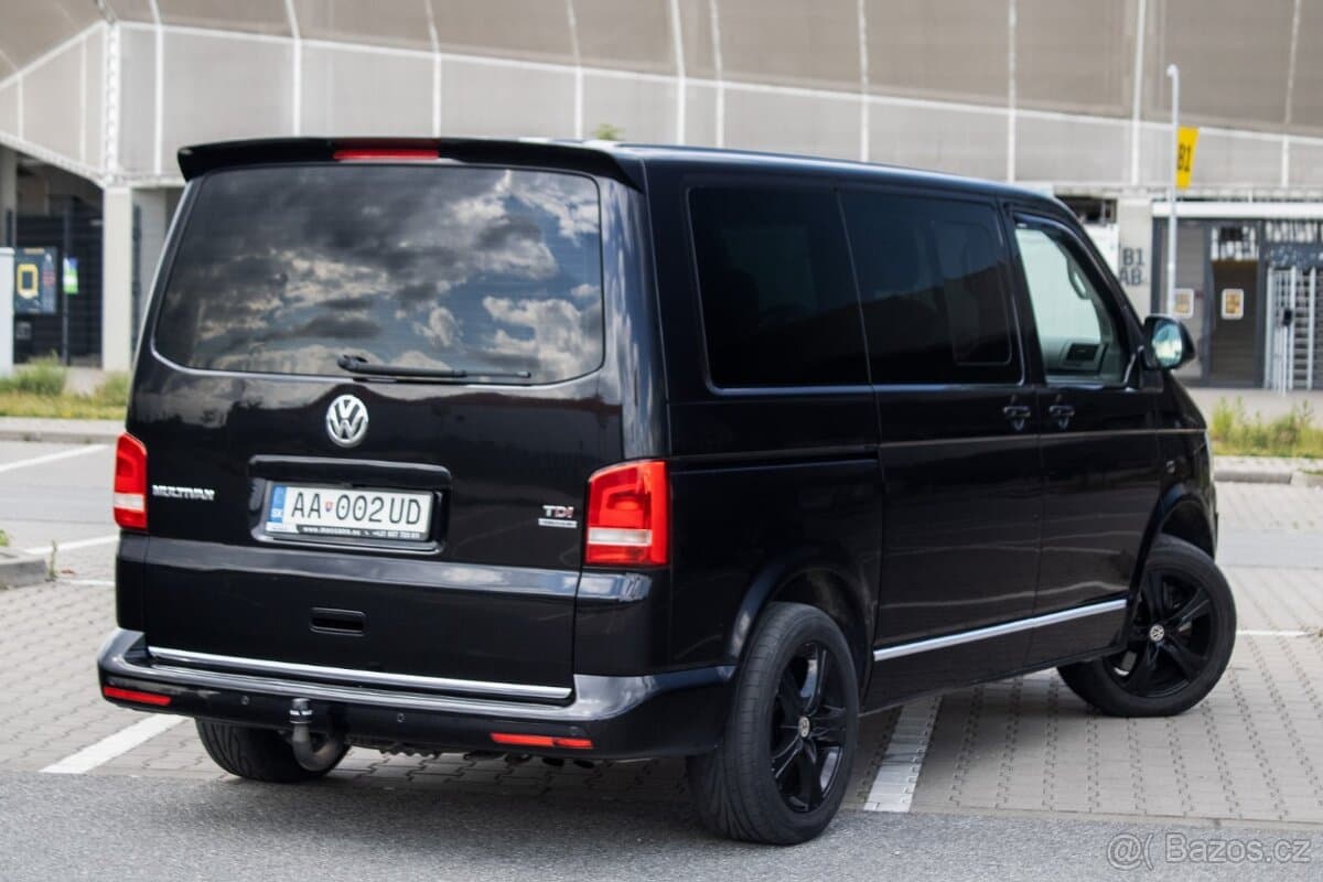 2015 Volkswagen MULTIVAN - 5