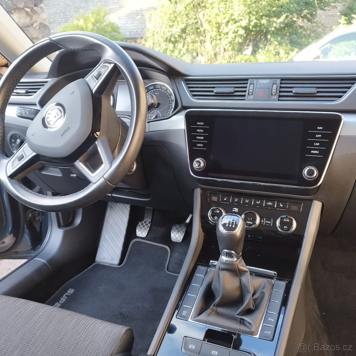 2019 Škoda SUPERB - 5