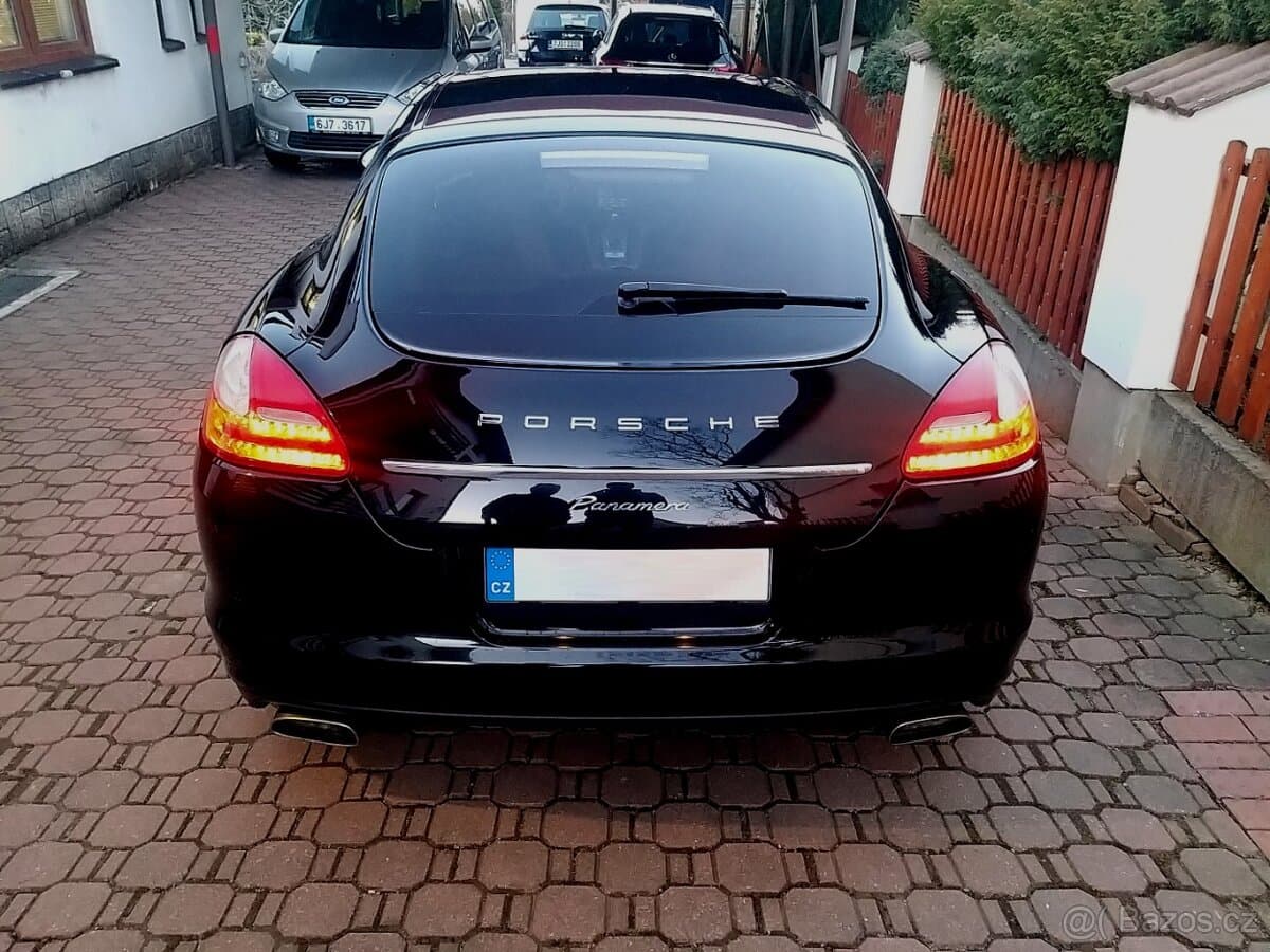 2012 Porsche PANAMERA - 5