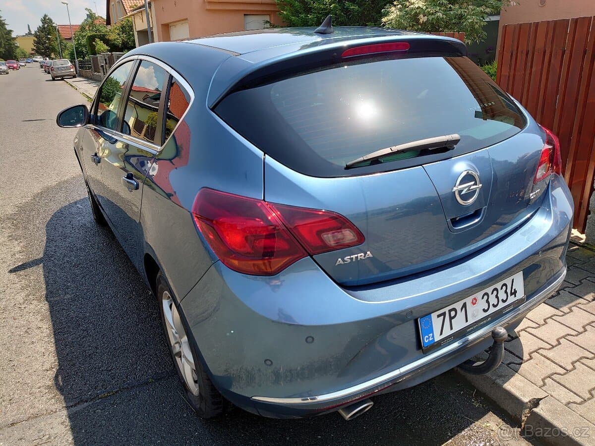 2013 Opel ASTRA - 5