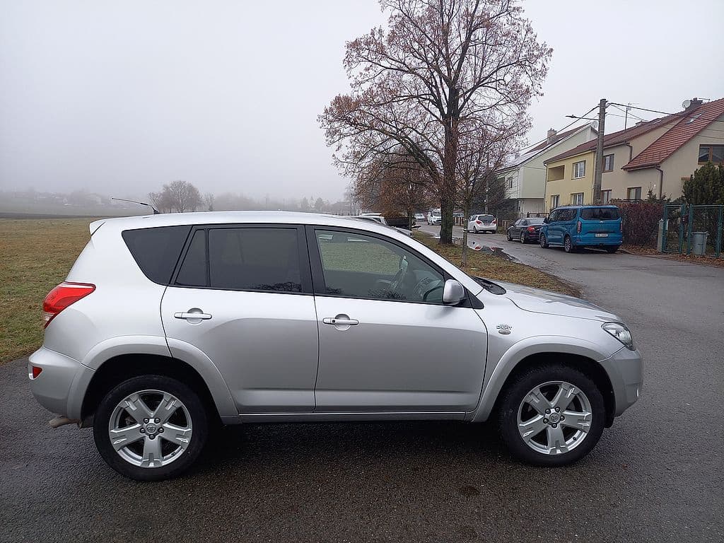 2007 Toyota RAV4 - 5