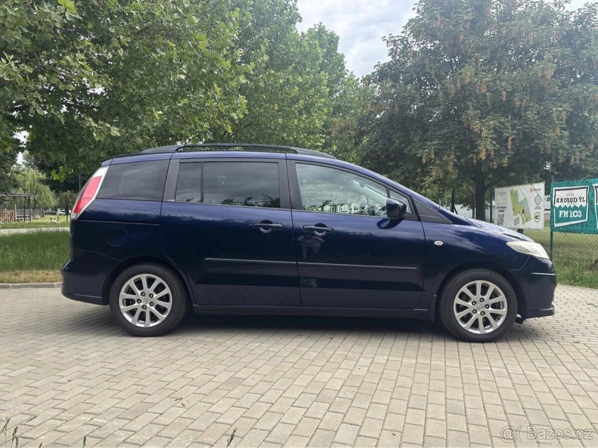2009 Mazda 5 - 5