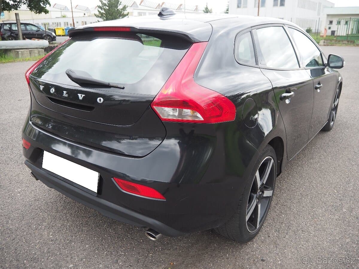 2015 Volvo V40 - 5