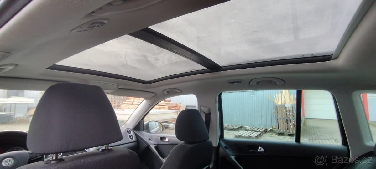 2009 Volkswagen TIGUAN - 5
