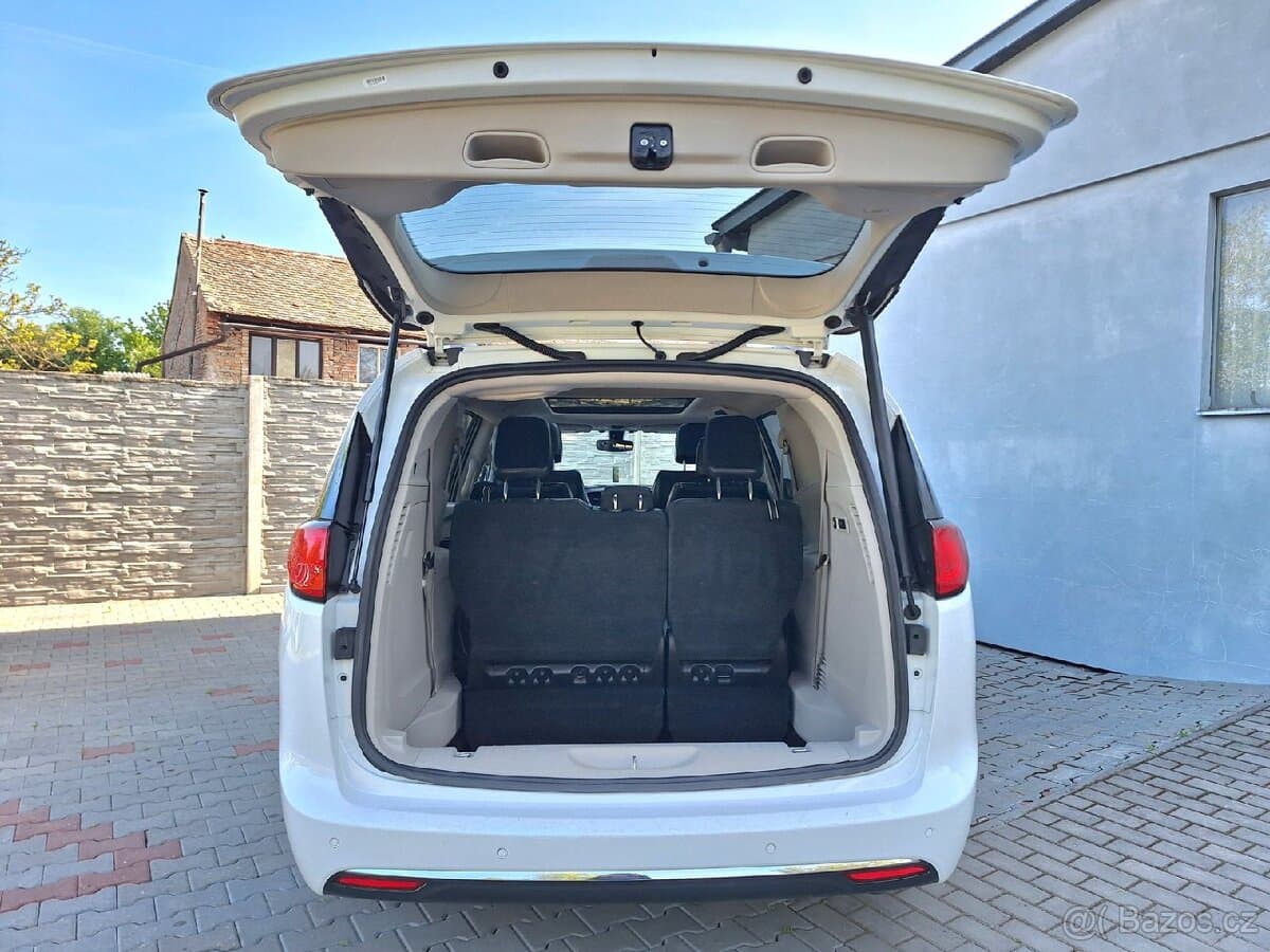 2018 Chrysler PACIFICA - 5