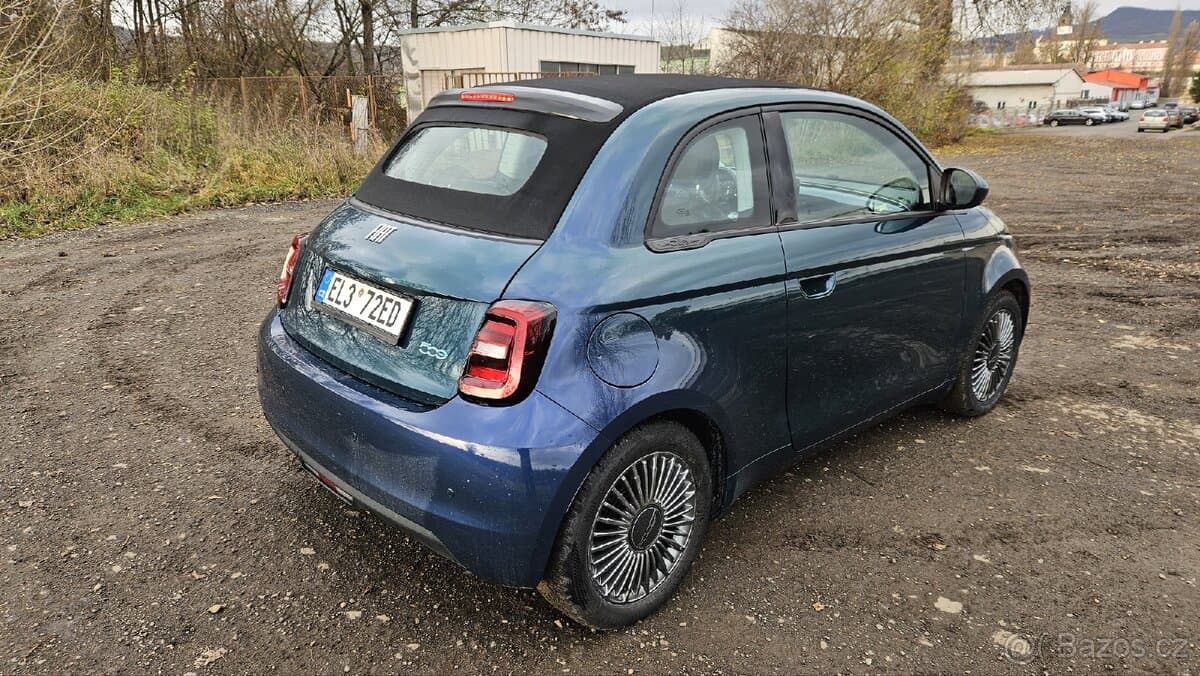 2022 Fiat 500e - 5
