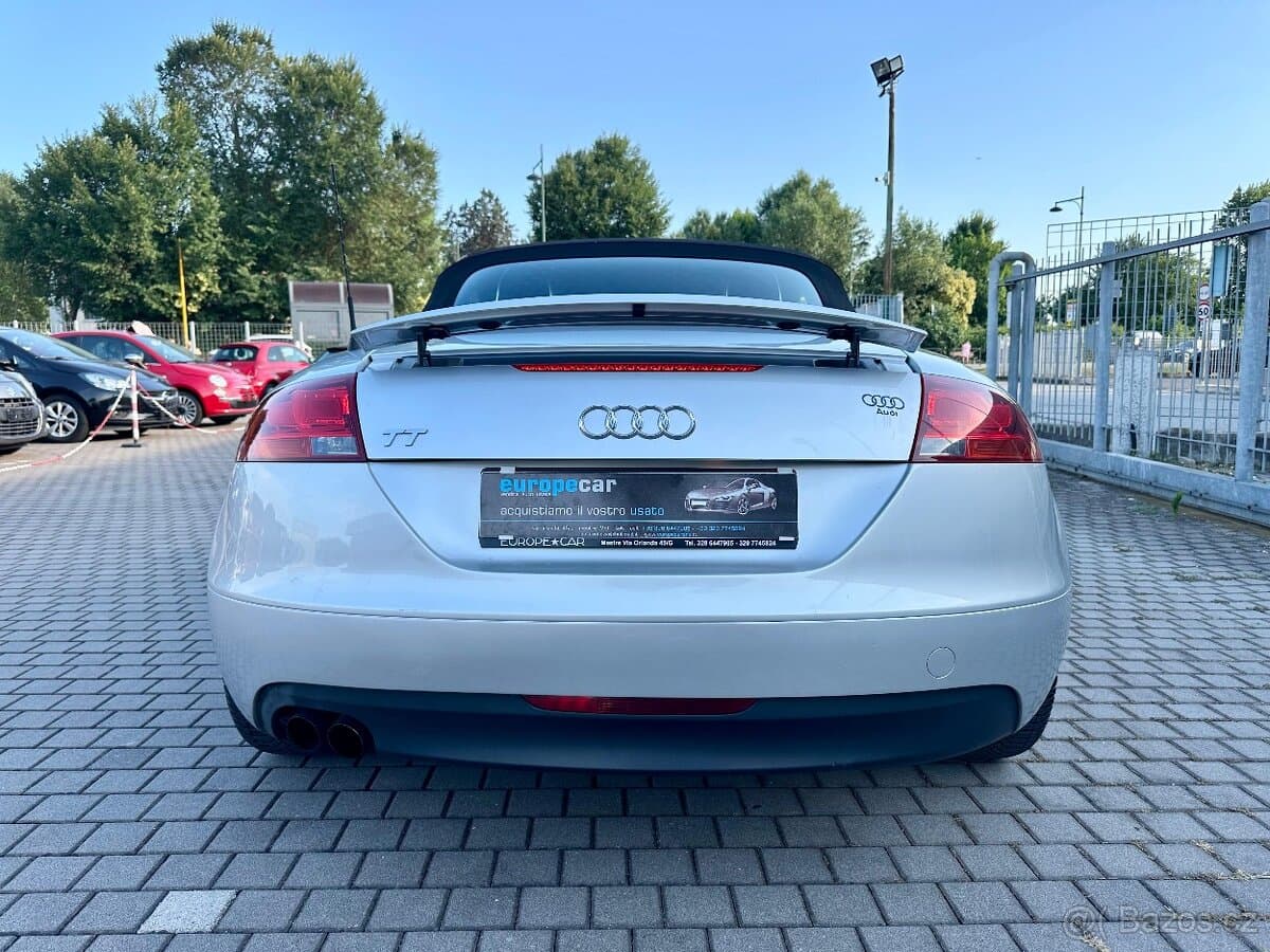 2008 Audi TT - 5