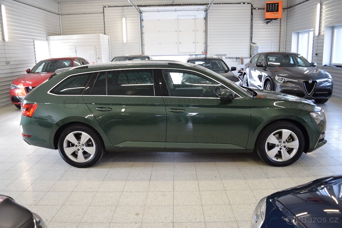 2021 Škoda SUPERB - 5