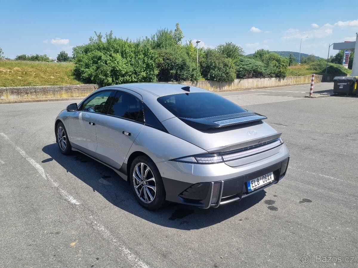2023 Hyundai IONIQ 6 - 5