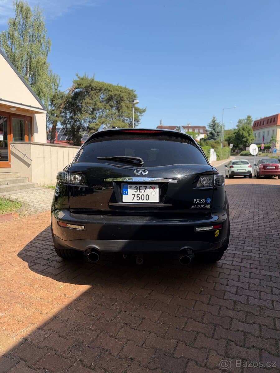 2005 Infiniti FX - 5