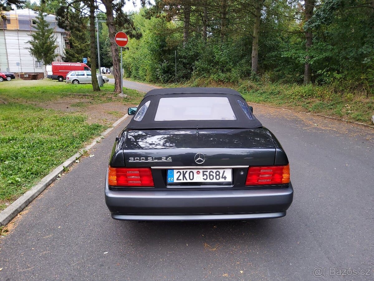 1991 Mercedes-Benz SL - 5