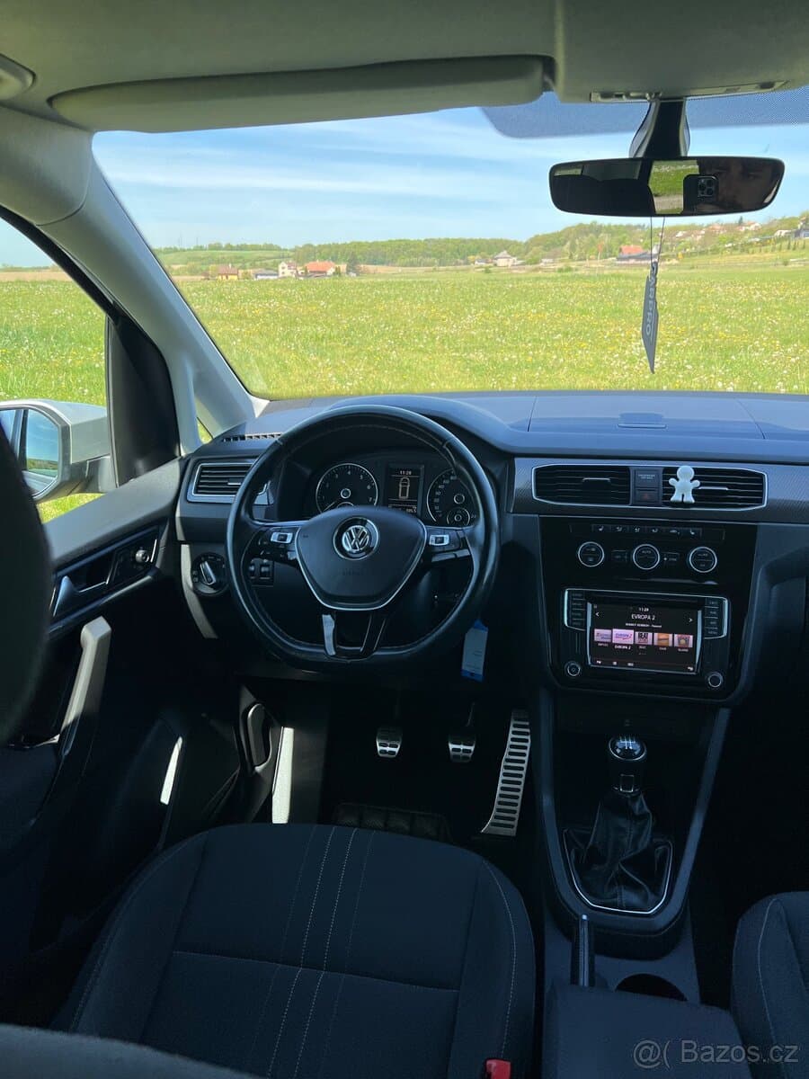 2018 Volkswagen CADDY - 5