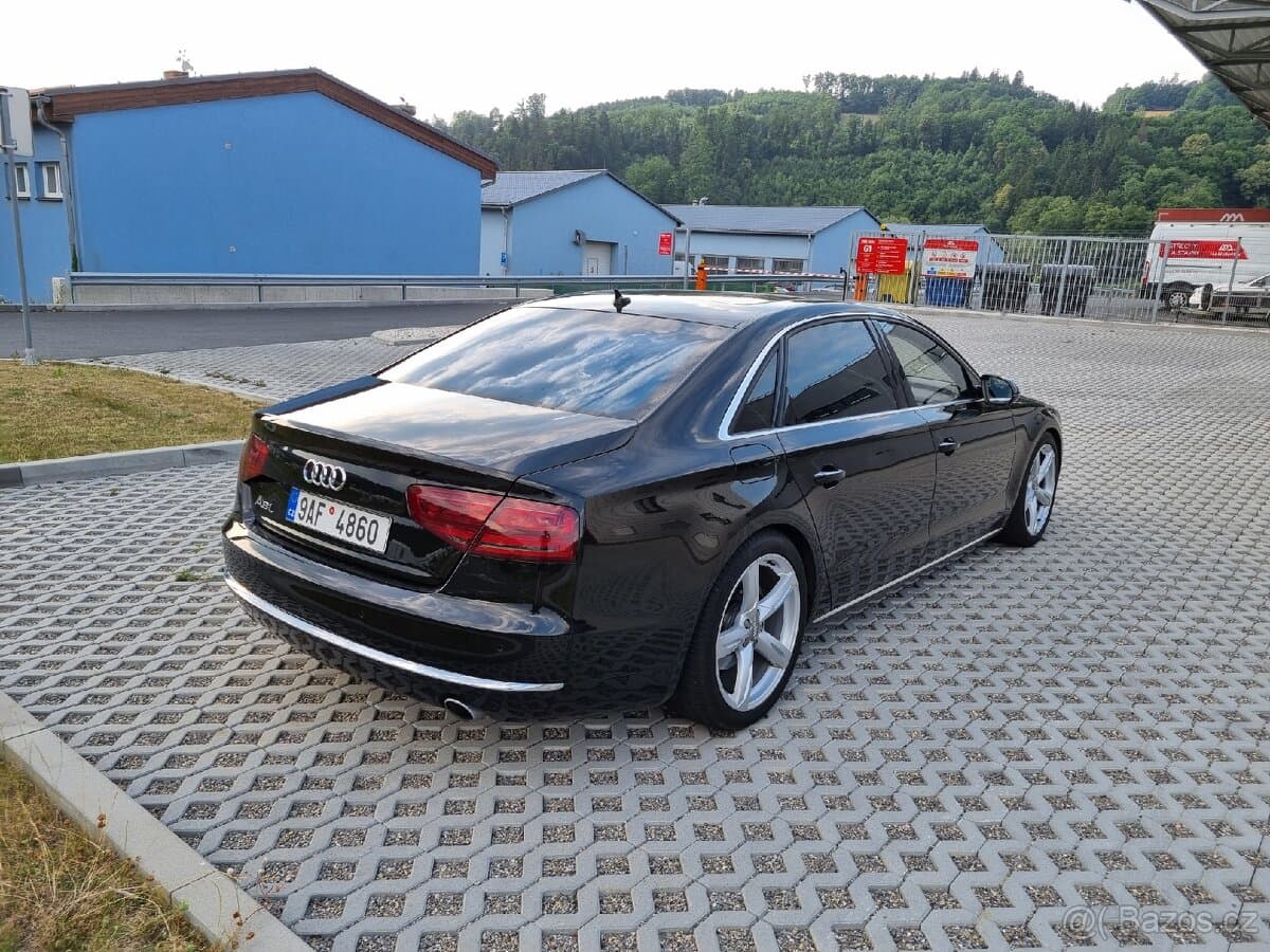 2013 Audi A8 - 5