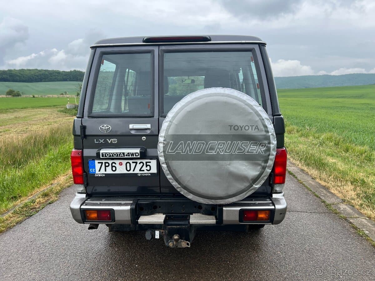 2022 Toyota LAND CRUISER - 5