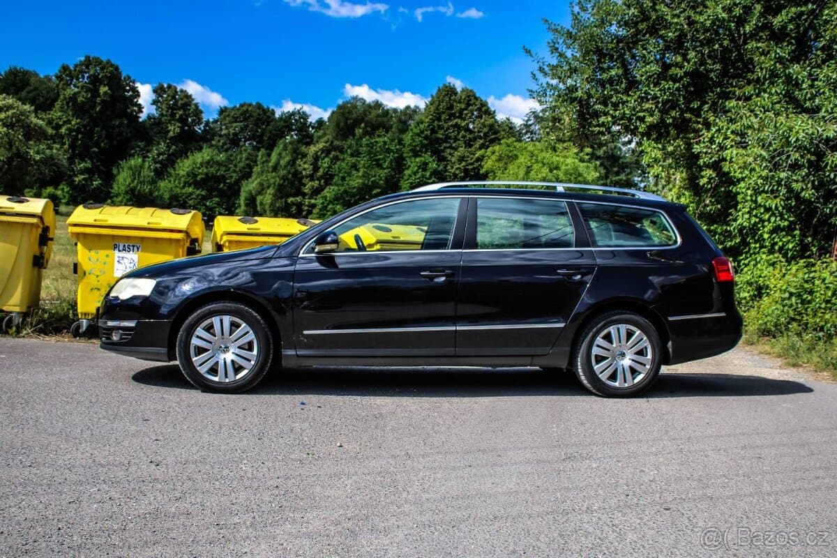 2010 Volkswagen PASSAT - 5