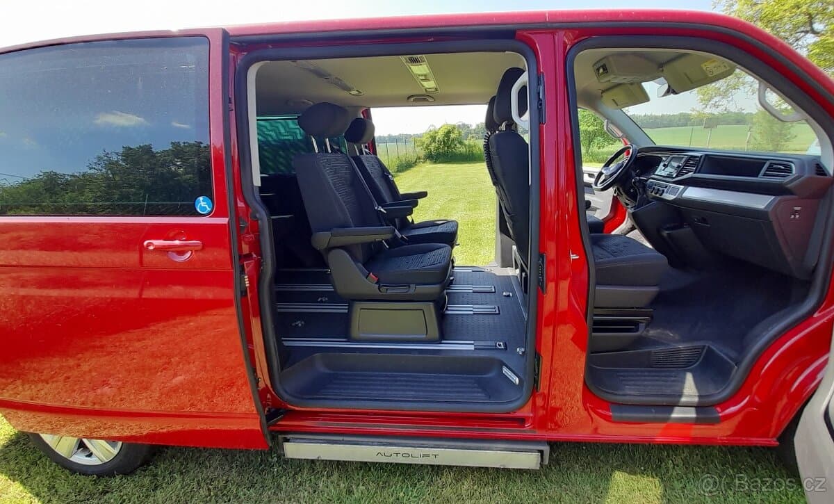 Volkswagen MULTIVAN - 5