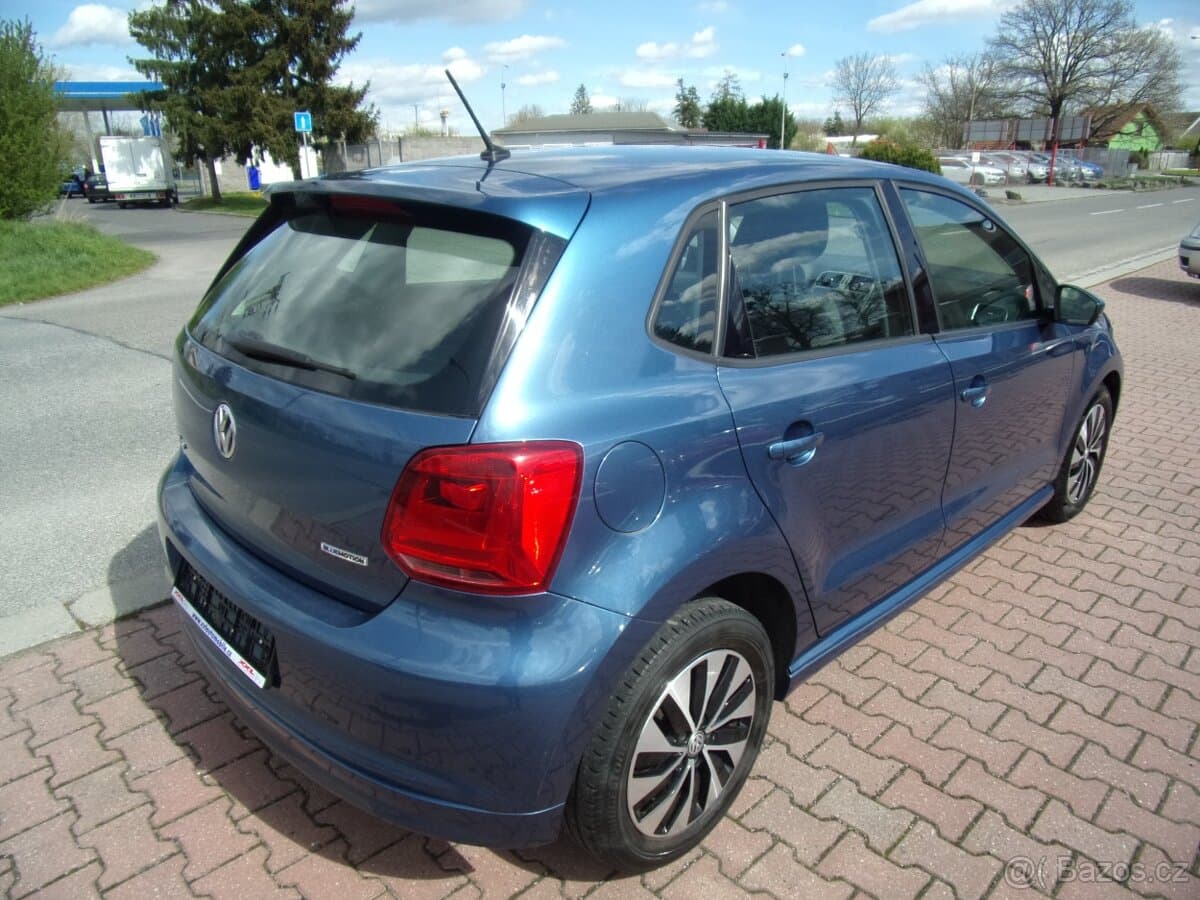 2017 Volkswagen POLO - 5