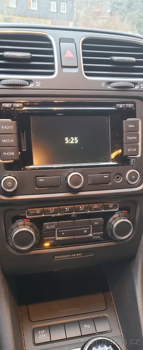 2010 Volkswagen GOLF - 5