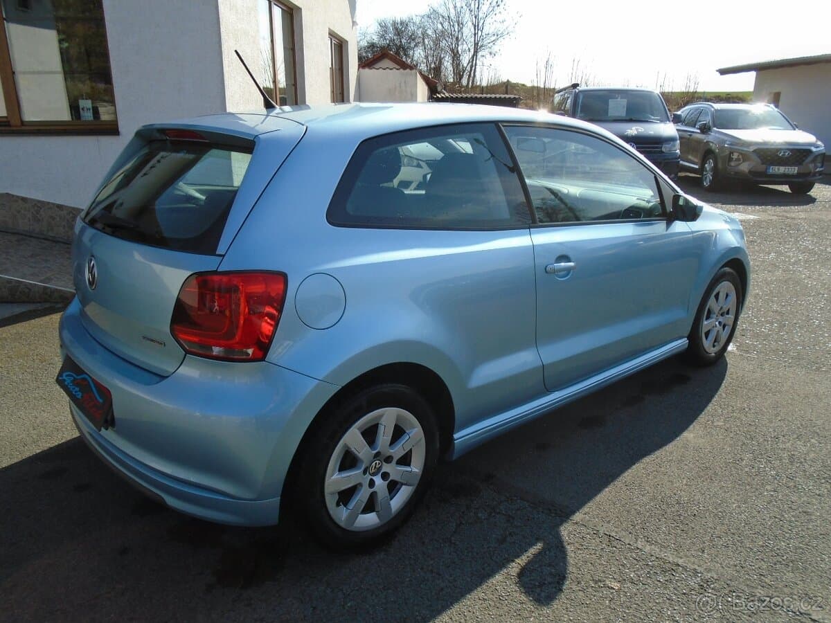 2011 Volkswagen POLO - 5