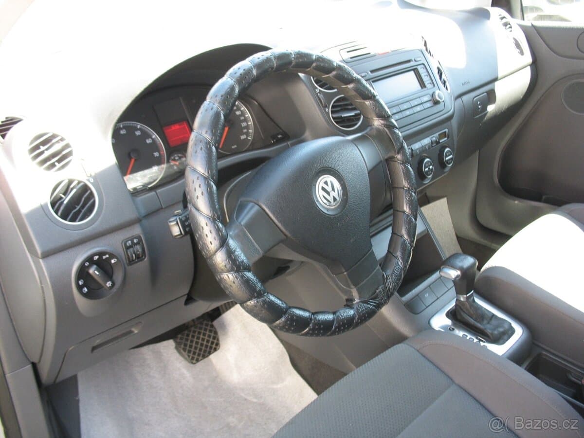 2006 Volkswagen GOLF - 5