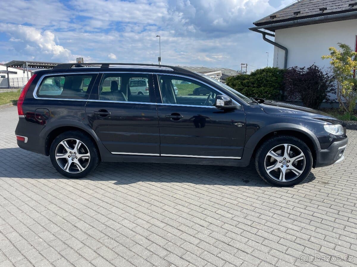 2014 Volvo XC70 - 5