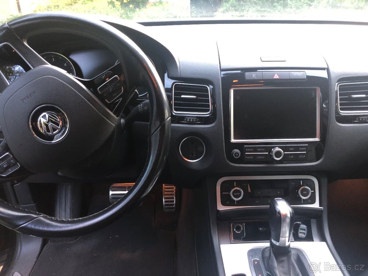 2014 Volkswagen TOUAREG - 5