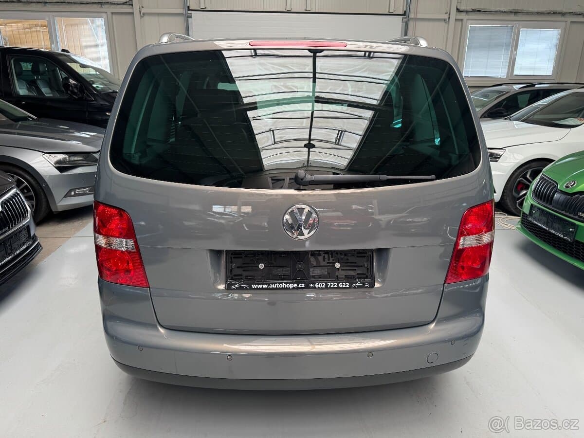 2004 Volkswagen TOURAN - 5