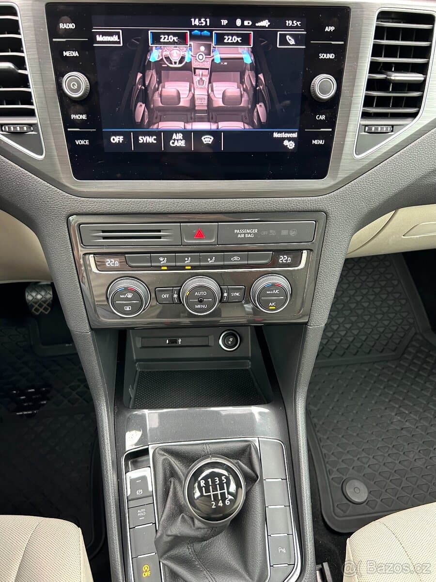 2019 Volkswagen GOLF - 5