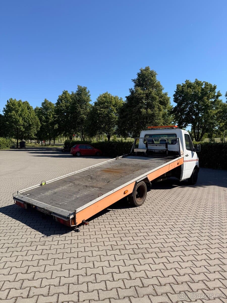 Mercedes-Benz SPRINTER - 5