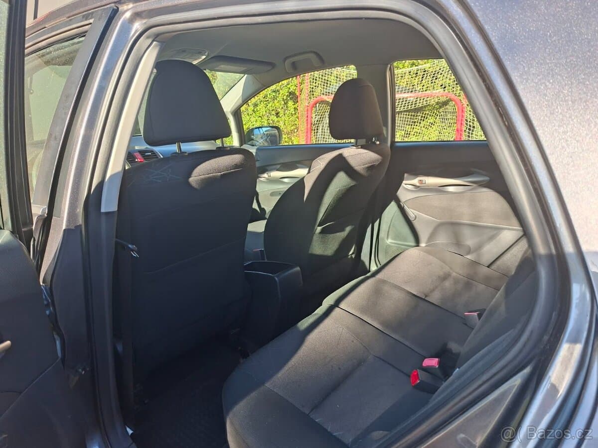 2009 Toyota AURIS - 5