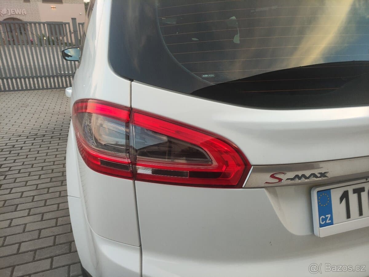 Ford S-MAX - 5