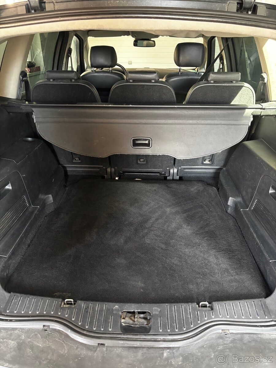 Ford S-MAX - 5