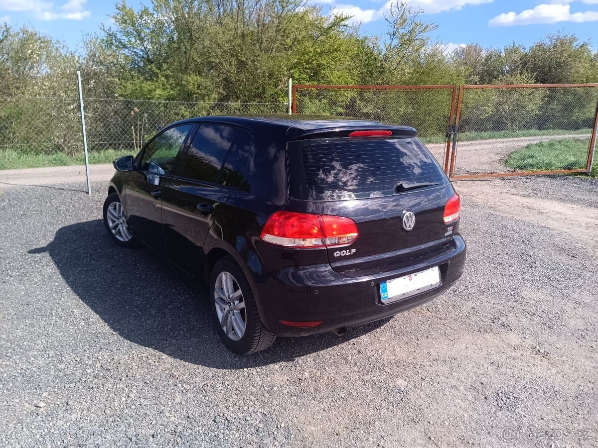 2011 Volkswagen GOLF - 5
