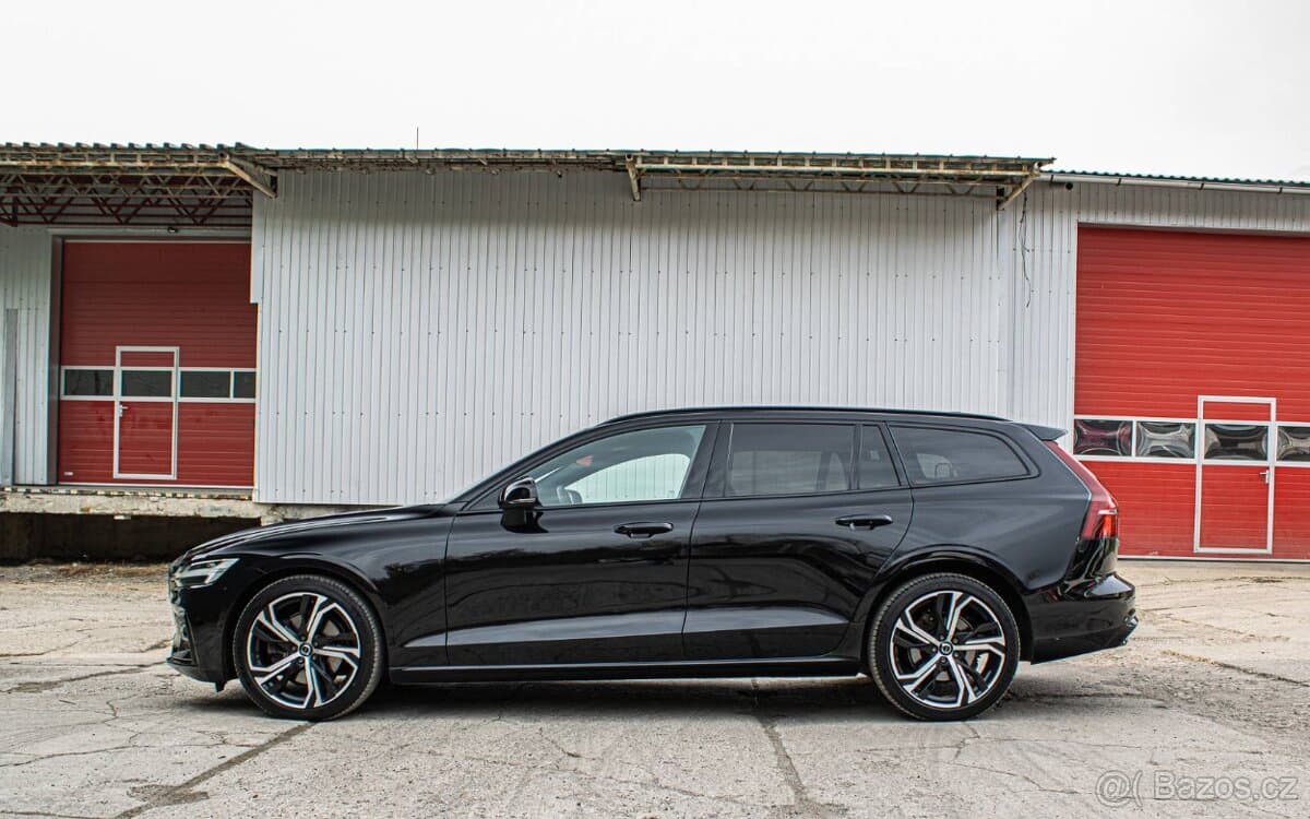 2023 Volvo V60 - 5