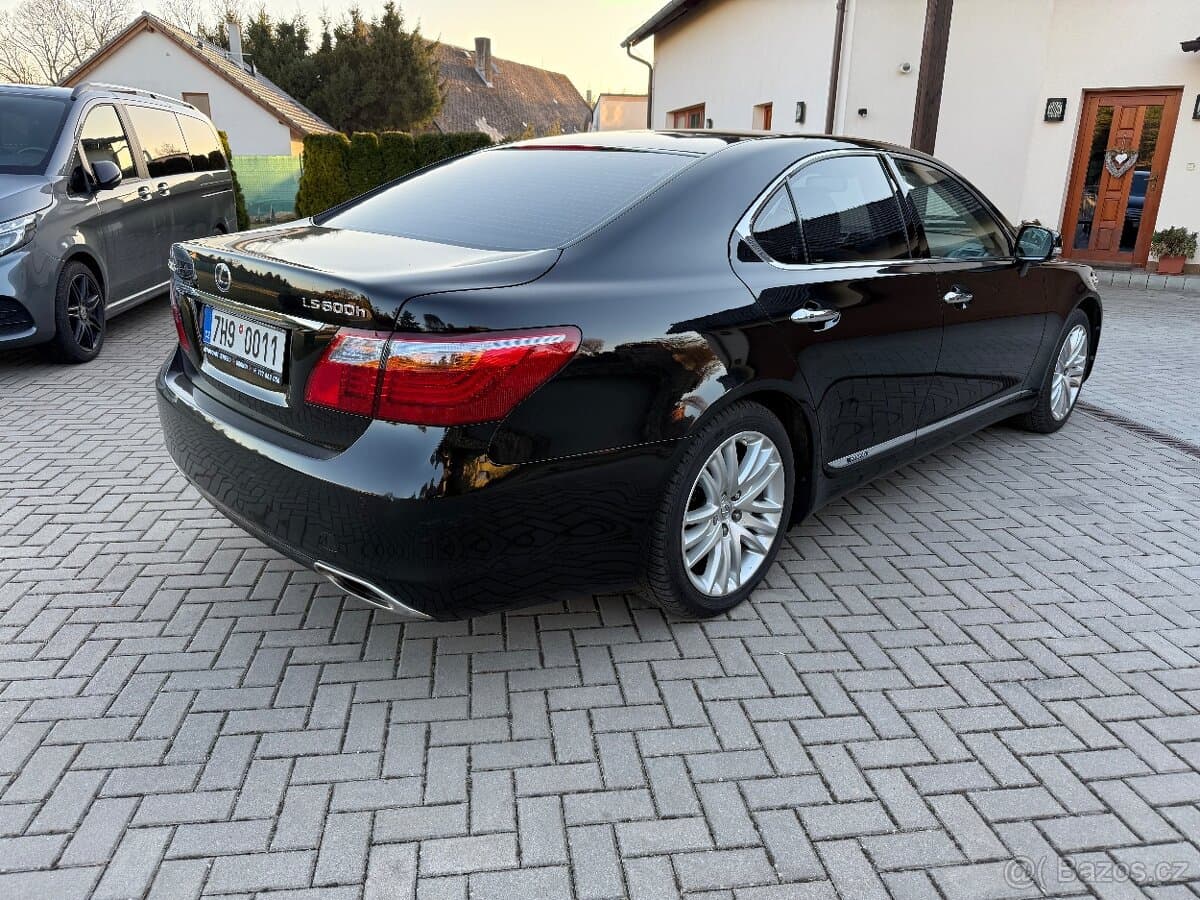 2012 Lexus LS - 5