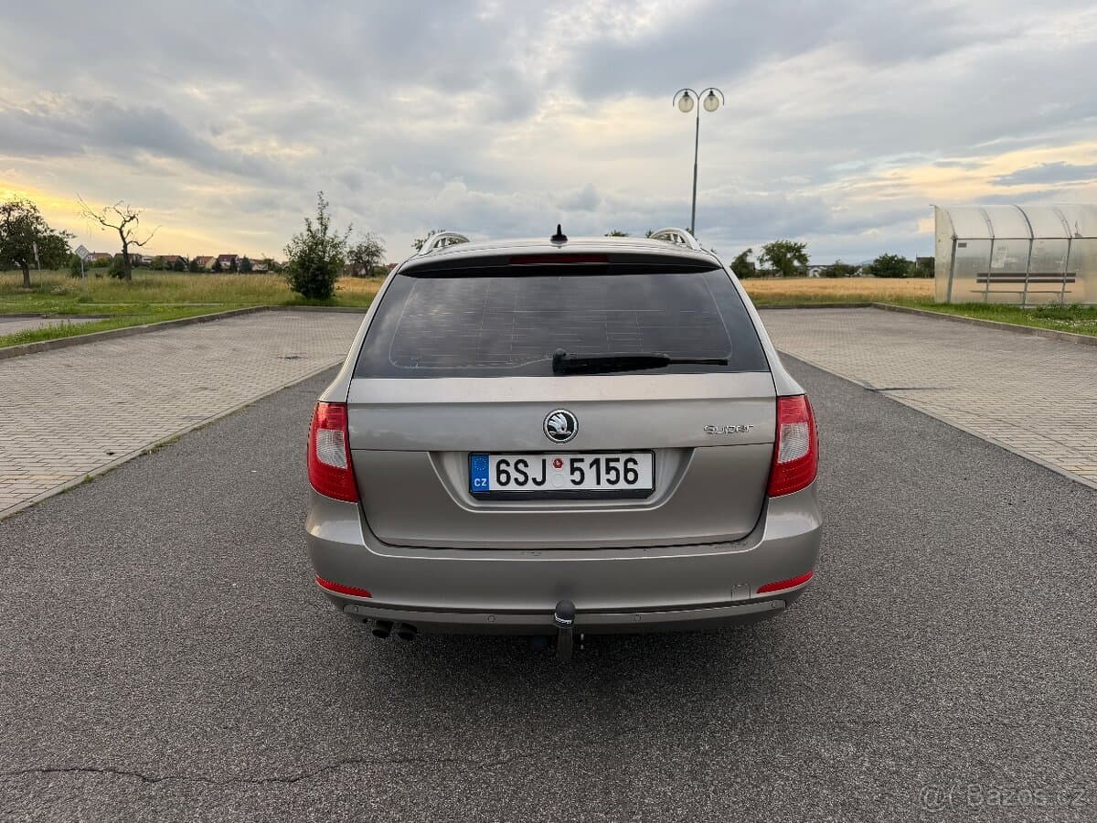 2011 Škoda SUPERB - 5