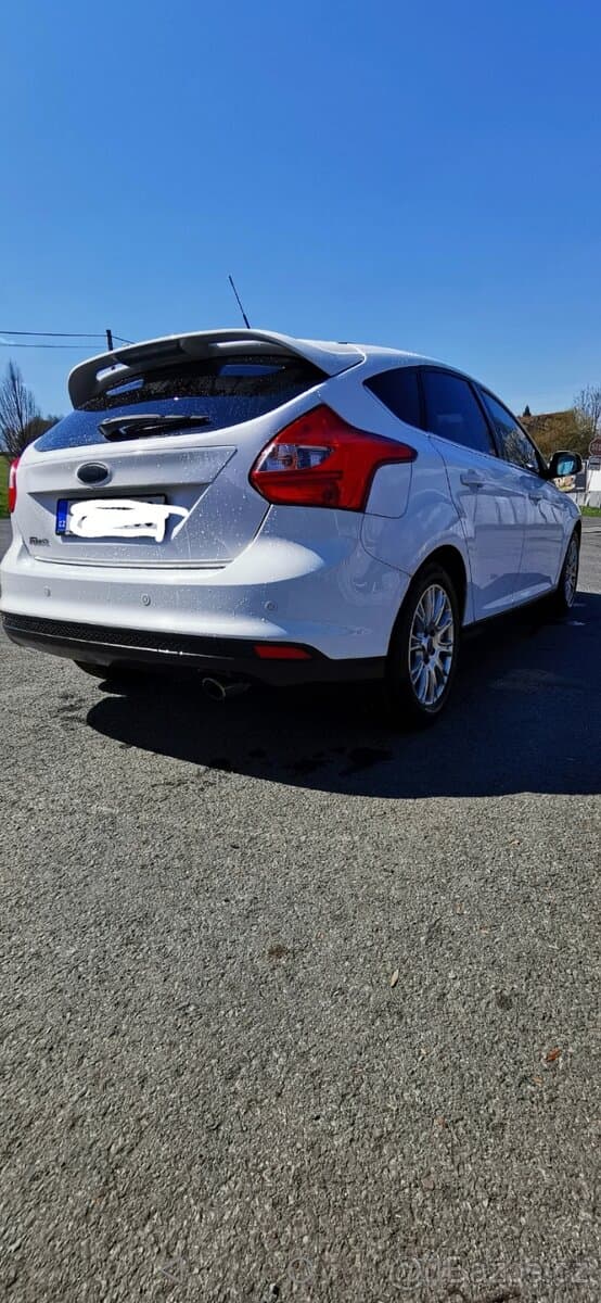 2011 Ford FOCUS - 5