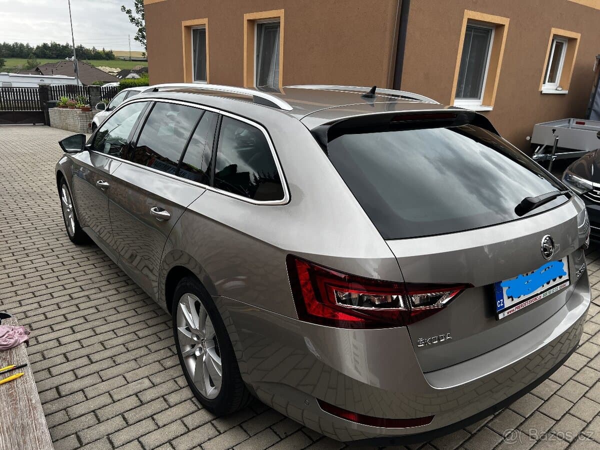 2017 Škoda SUPERB - 5