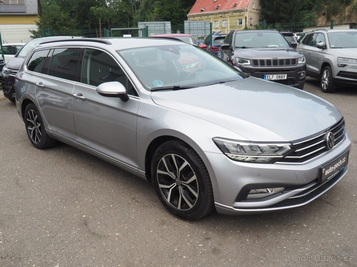 2020 Volkswagen PASSAT - 5