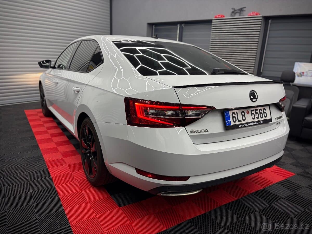 2019 Škoda SUPERB - 5