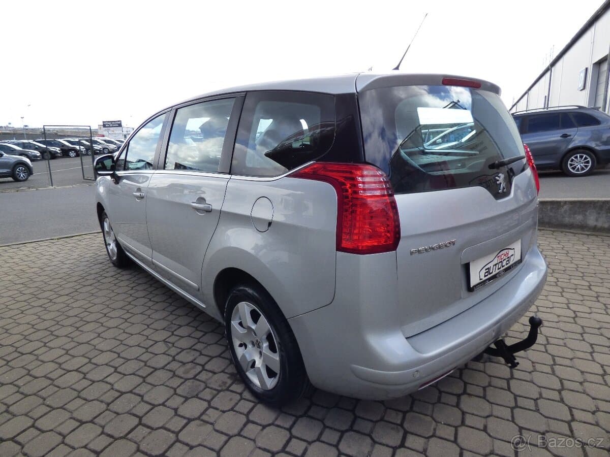 2010 Peugeot 5008 - 5