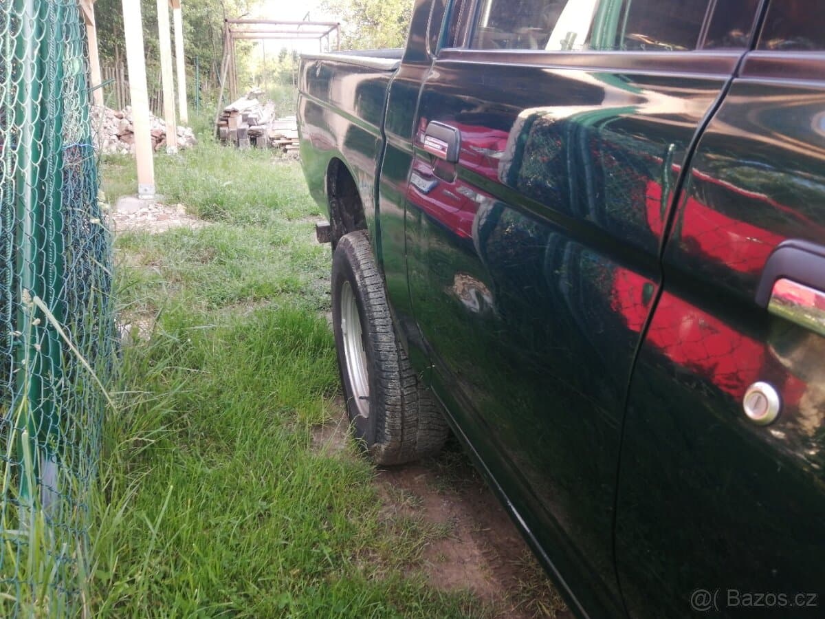 Mitsubishi L200 - 5