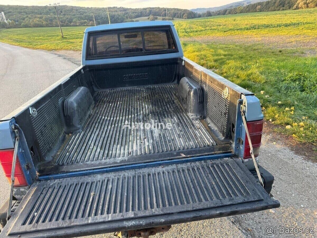 1991 Jeep CHEROKEE - 5