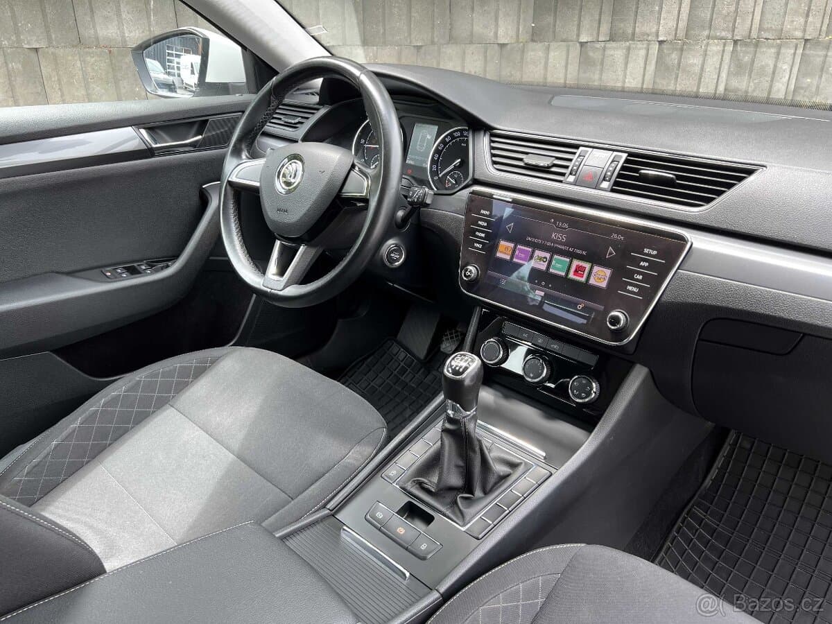 2019 Škoda SUPERB - 5