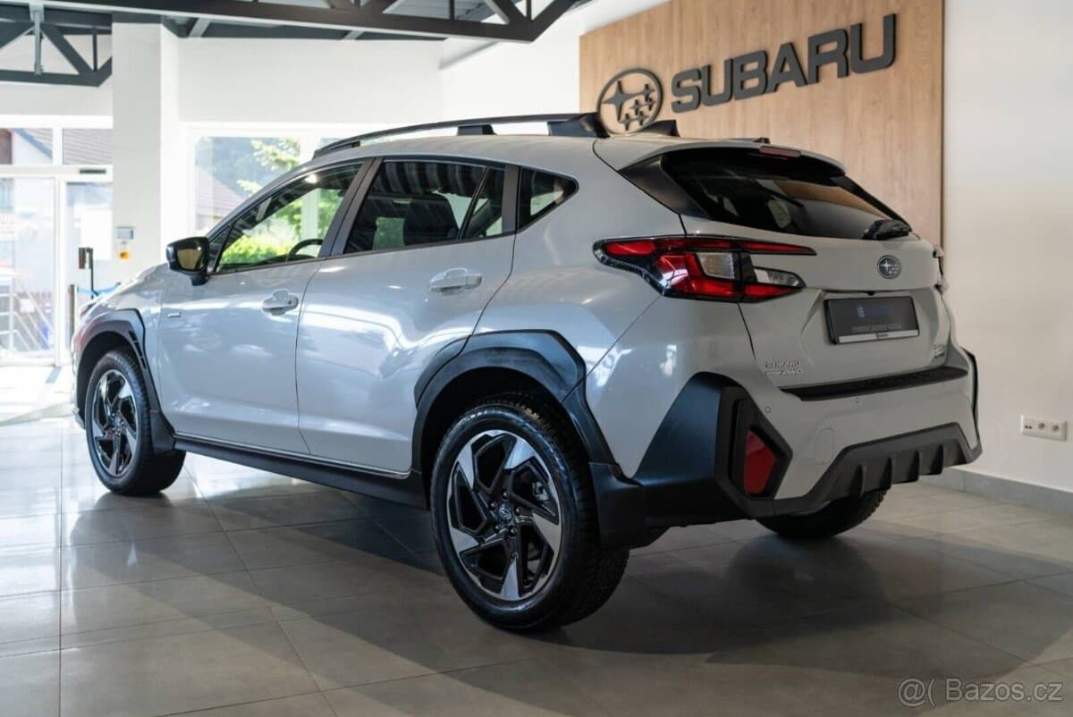 2025 Subaru CROSSTREK - 5