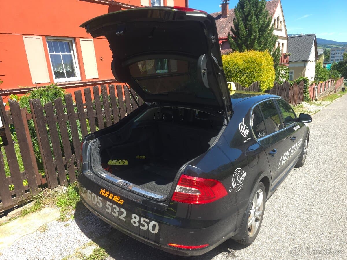 2014 Škoda SUPERB - 5