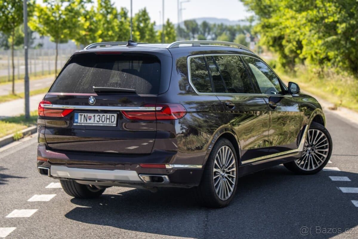 2022 BMW X7 - 5