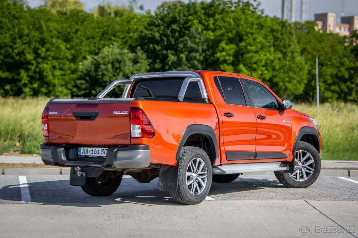 2020 Toyota HILUX - 5