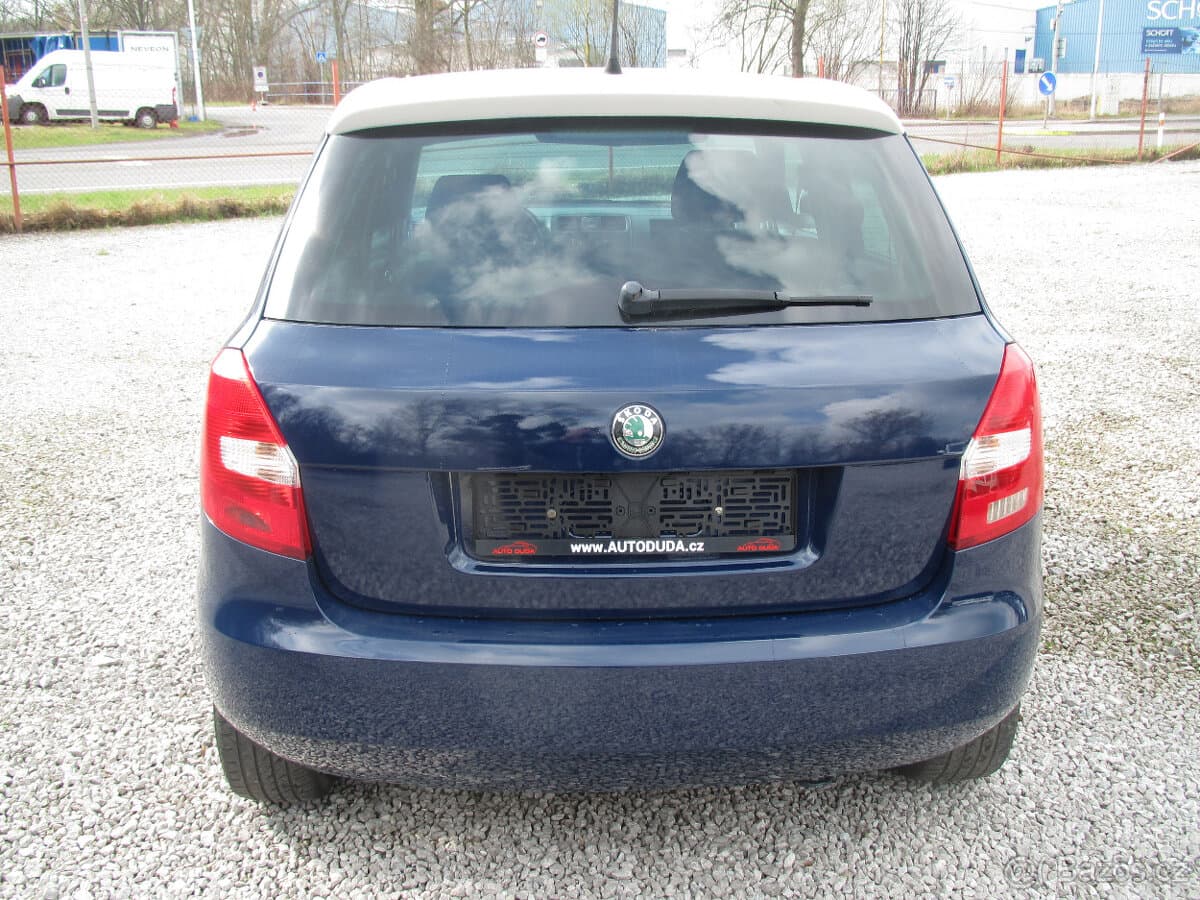 2011 Škoda FABIA - 5